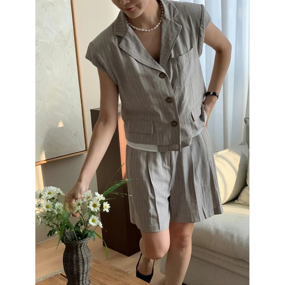 九0604韩国东大门运动短裤区Jrun-8550291通勤精致纯色大气正品