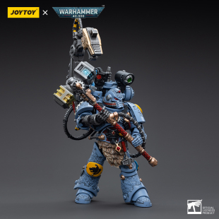 JOYTOY暗源战锤40K太空野狼钢铁牧师乔林费尔哈默可动模玩1:18男