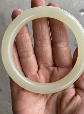 阿富汗青白玉手镯女款玉镯天然各尺寸都有拍下联系客户报尺寸