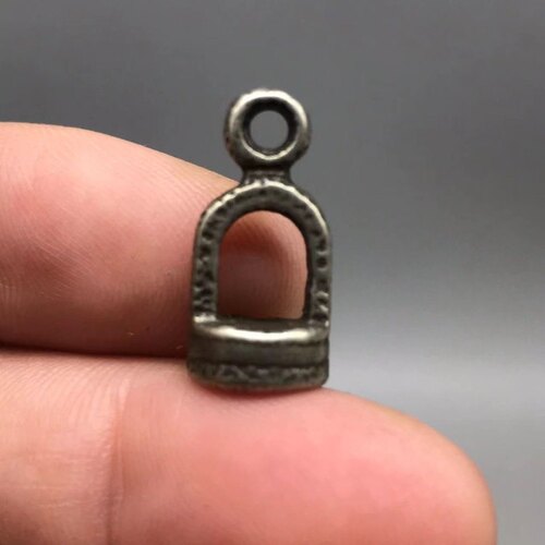 仿古藏式白铜挂件藏式利马铜背云宝塔火焰佛牌小马蹬铜挂件配饰