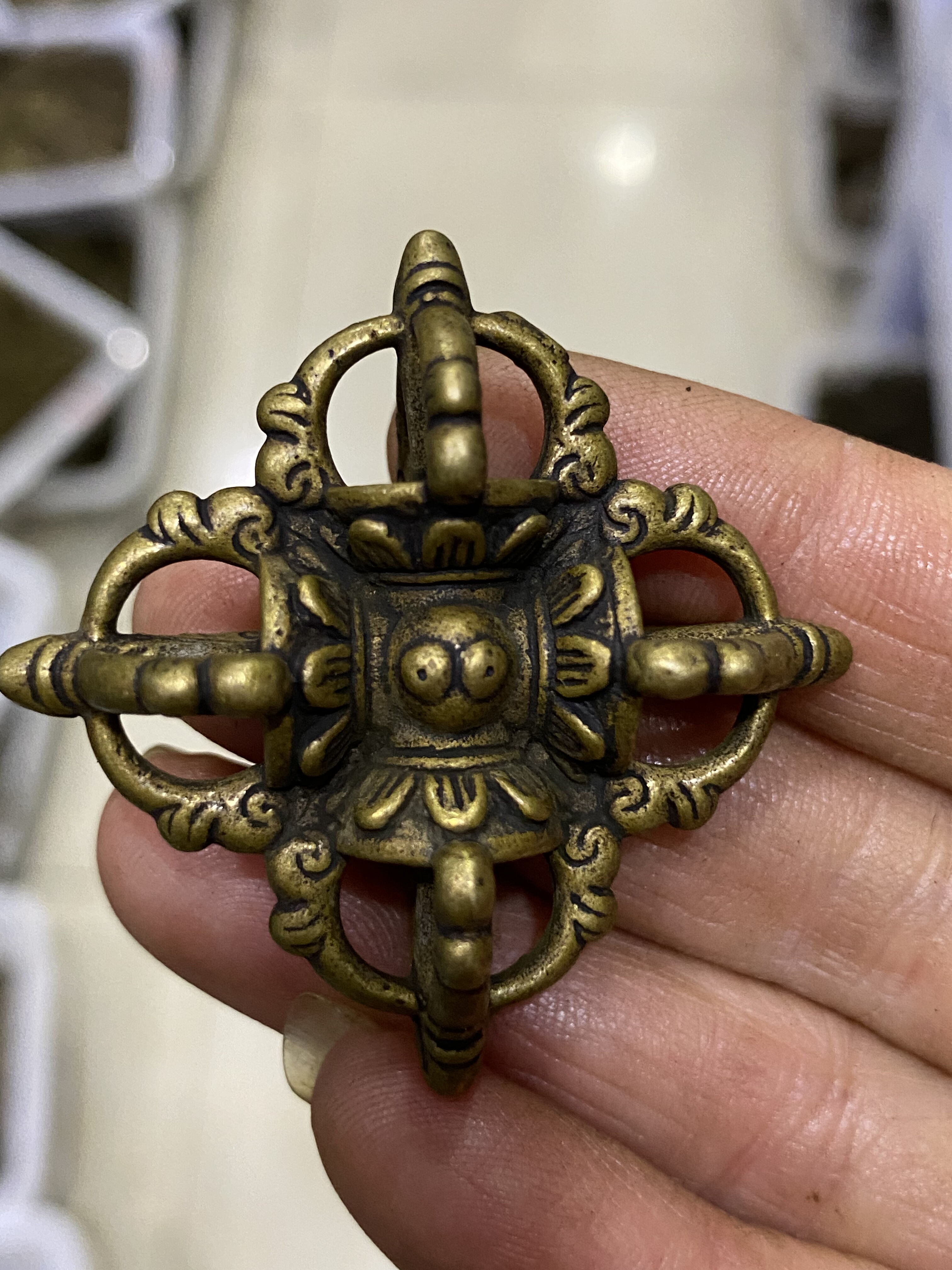 仿古藏传黄铜十字金刚杵挂件配饰护身吊坠密宗法器挂件