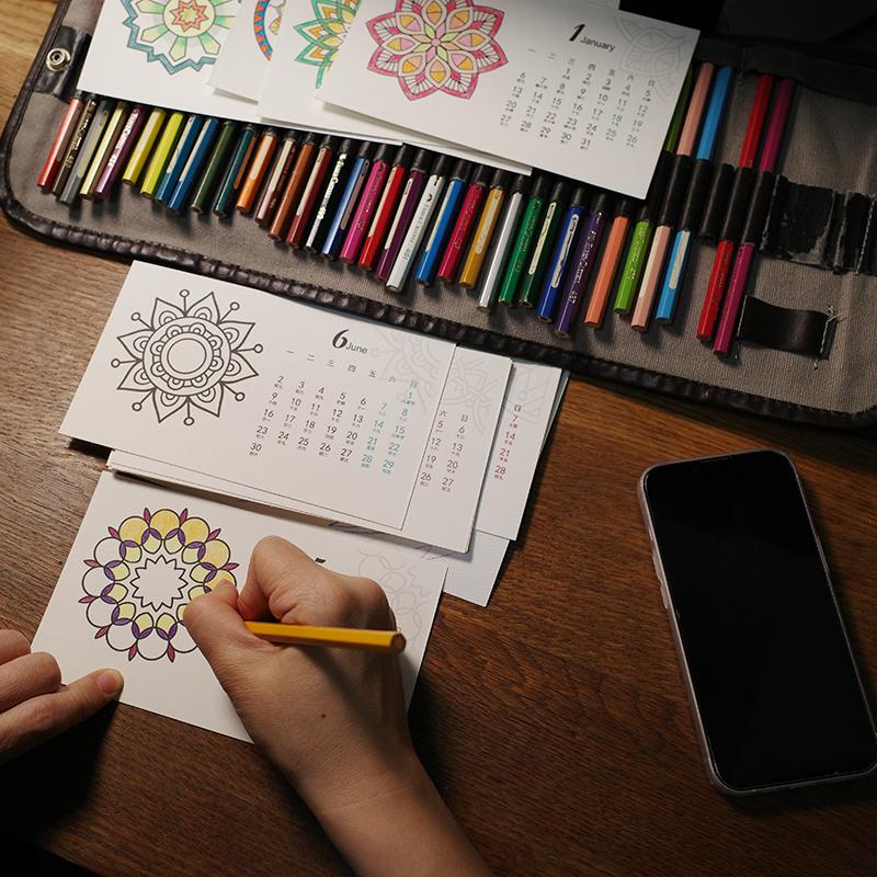 2026年创意简约台历涂色日历