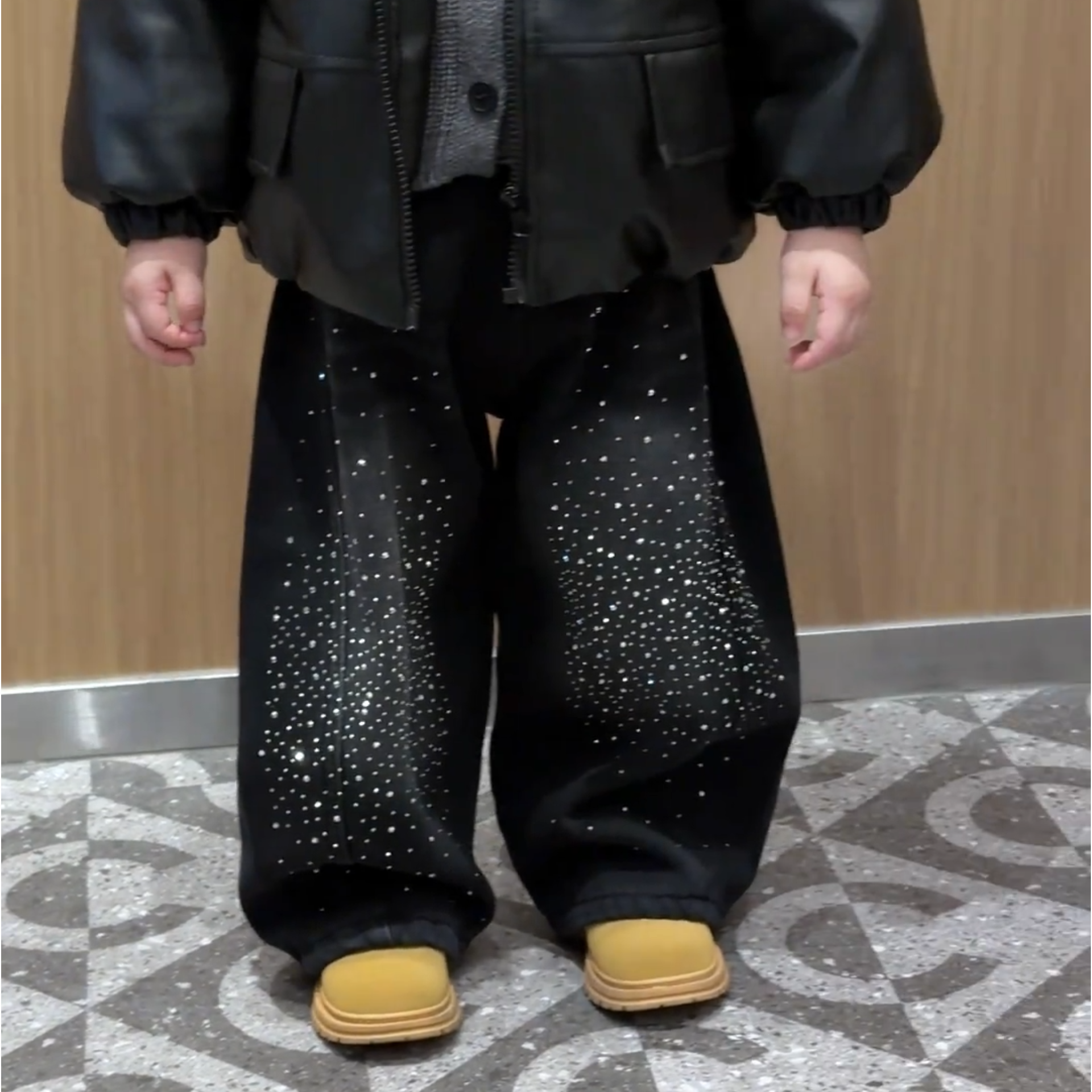 男童加绒裤子2026新款秋冬季儿童满天星烫钻阔腿牛仔裤百搭弯刀裤,童装/婴儿装/亲子装,儿童牛仔裤,淘宝优惠券,粉丝福利购,淘宝优惠卷