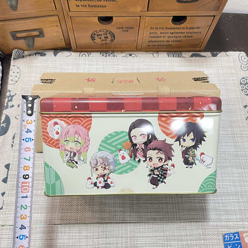 现货 日本罗森便利店 2020年圣诞节限定 鬼灭之刃 联名Q版铁盒