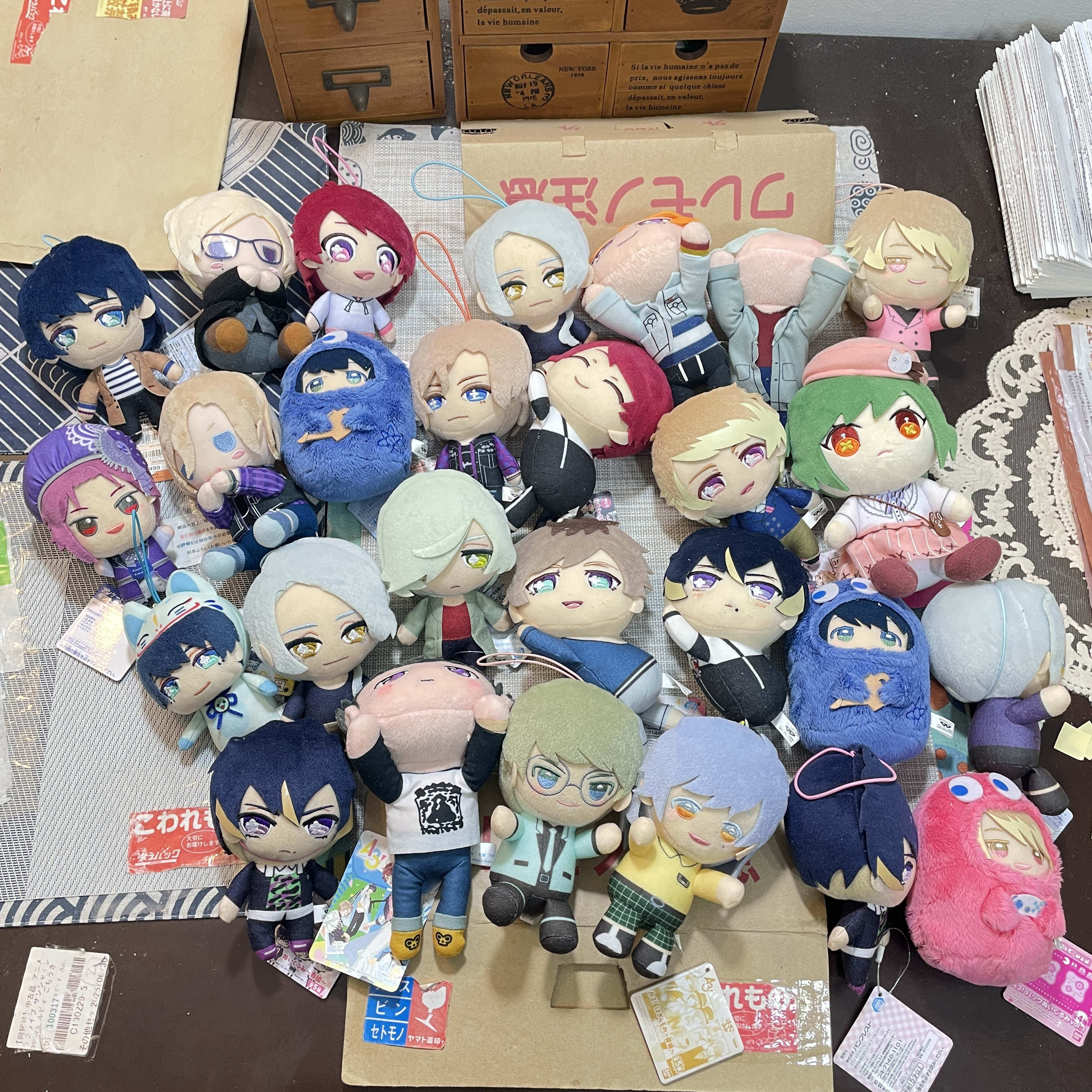 官谷日购国现 正版 A3！满开剧团  万代 娃娃 玩偶 毛绒 fufu 1号,模玩/动漫/周边/娃圈三坑/桌游,动漫毛绒/抱枕/坐垫,淘宝优惠券,粉丝福利购,淘宝优惠卷