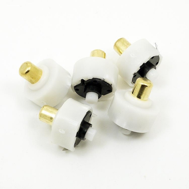 LED灯珠C8强光手电筒配件尾部开关DIY改装铜柱内开关充足