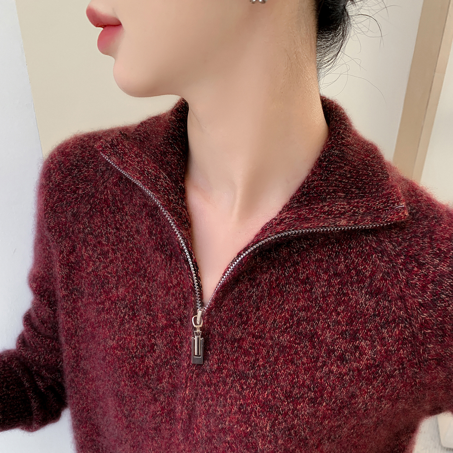 半拉链翻领山羊绒衫花纱针织毛衣