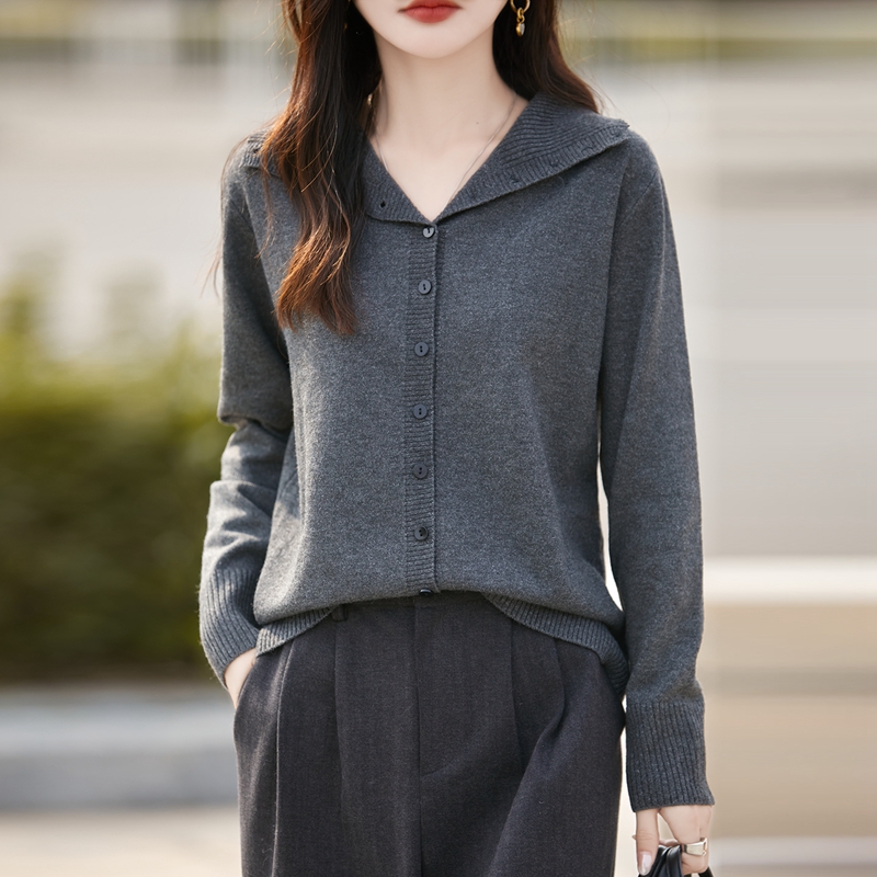 法式高级感精纺羊开衫半开领毛衣