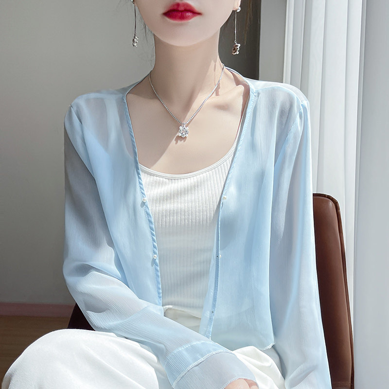 2025春夏季薄款雪纺开衫女V领珍珠扣上衣宽松衬衫长袖防晒空调衫