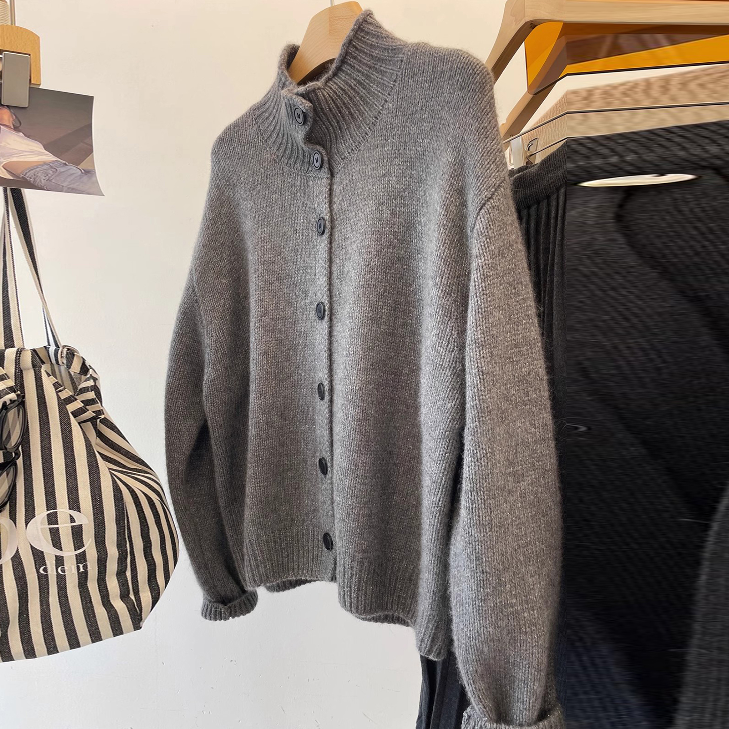 100%纯羊毛衫卷边半高领毛衣外套