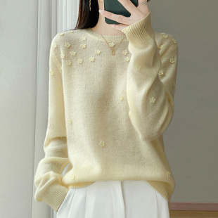秋冬100%纯羊毛衫女圆领刺绣花朵针织长袖毛衣宽松甜美羊绒衫打底