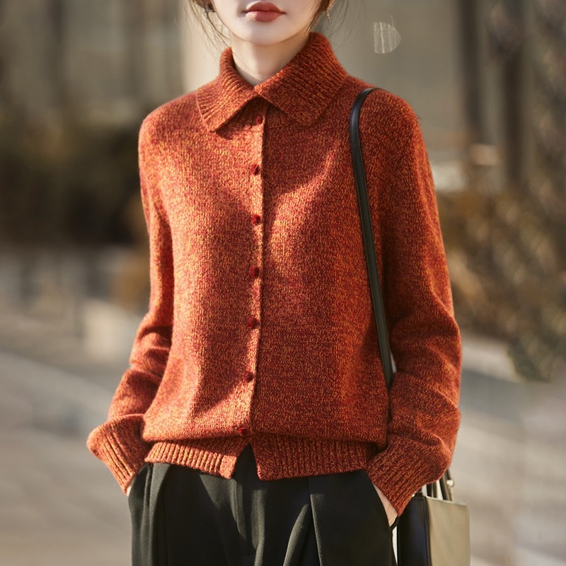 老钱风翻领排扣精纺羊毛针织开衫女秋冬宽松慵懒花纱加厚毛衣外套