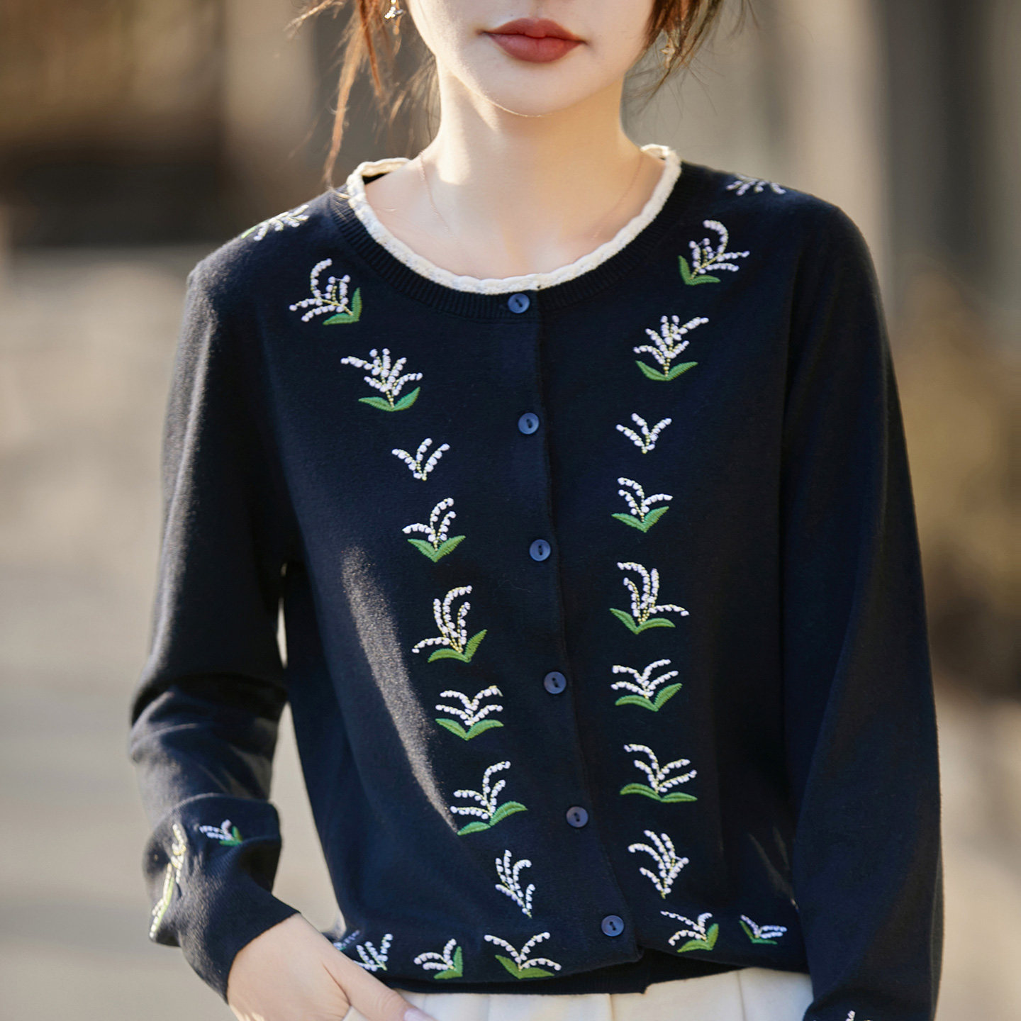 重工刺绣拼色精纺羊毛开女外套