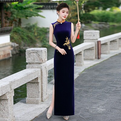 丝绒改良旗袍2025新款走秀旗袍舞台走秀表演礼仪气质礼服竹映雅韵