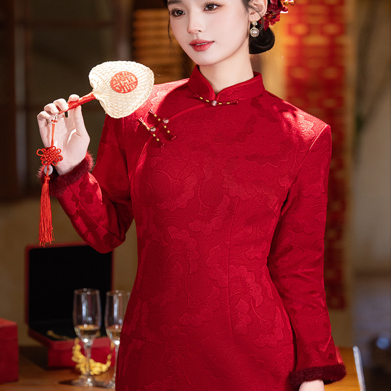 新中式红色长旗袍女优雅气质敬酒服新娘订婚礼服加厚长袖日常可穿