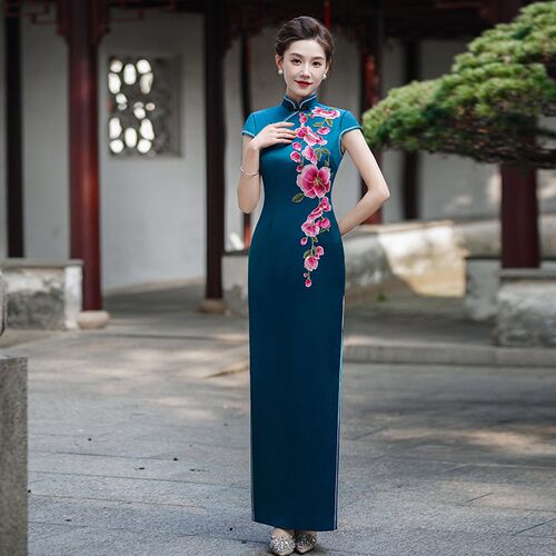 2024新款夏季旗袍修身显瘦长款优雅妈妈旗袍走秀端庄大气大码演出