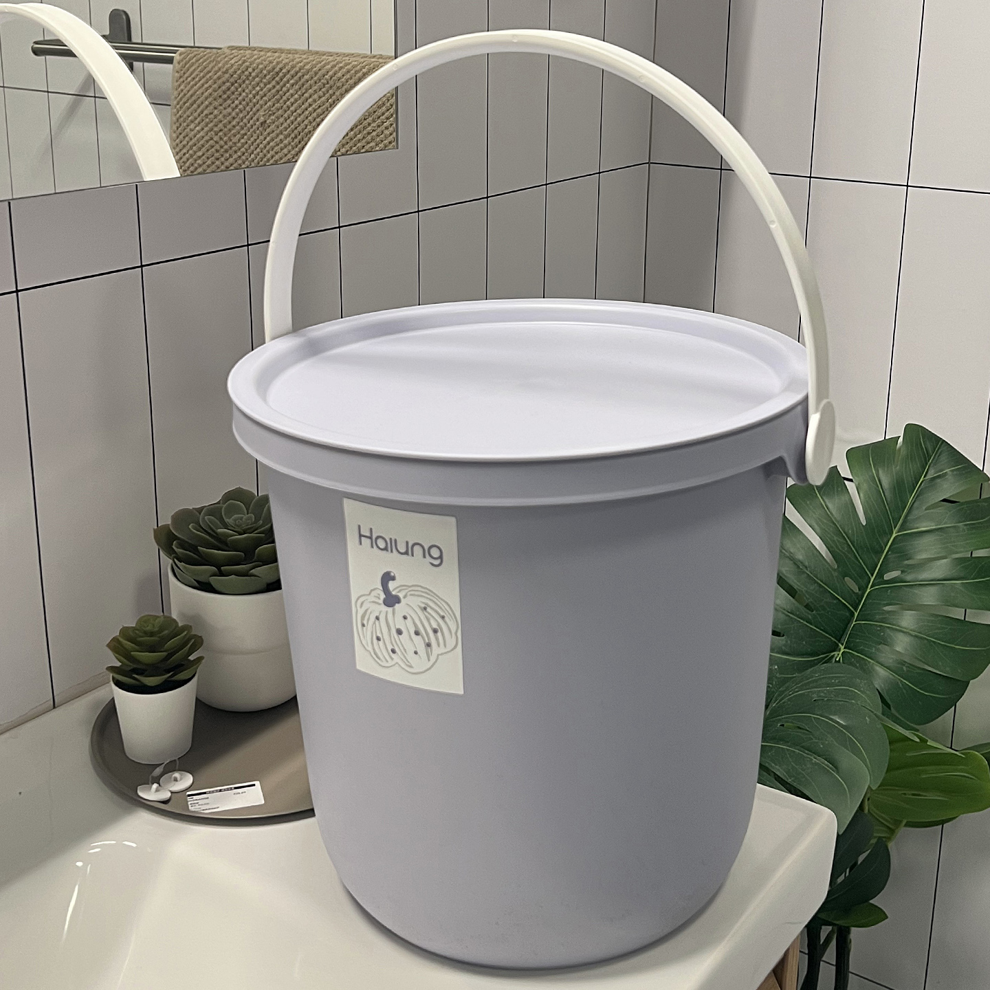 焕龙塑料16升可坐人承重180斤