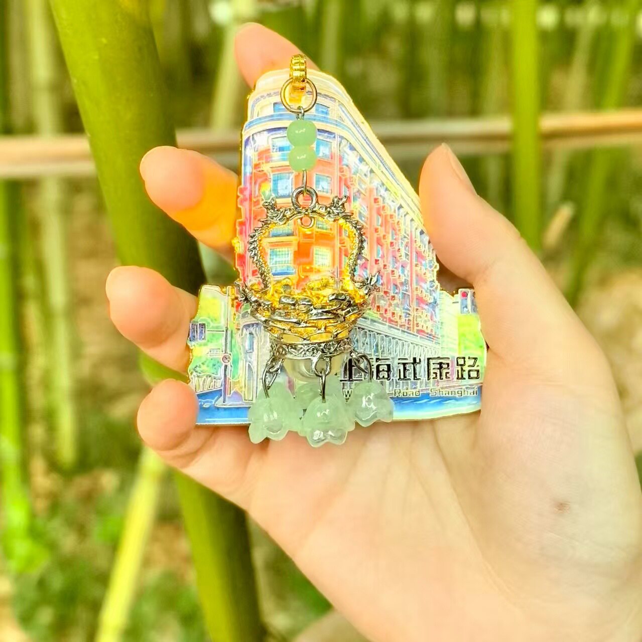 上海武康路网红大楼立体灯笼发光冰箱贴金属旅游文创礼品装饰贴图片