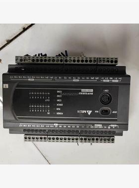 询价台达DVP32ES200T，实图拍摄，功能正常，安装脚断一个议价