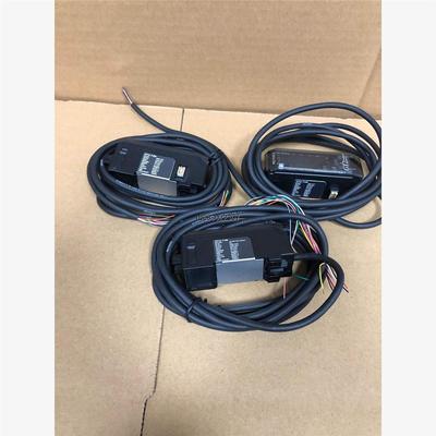 询价基恩士原装、GT2-71N GT2-72N 实物图拍摄、有需议价