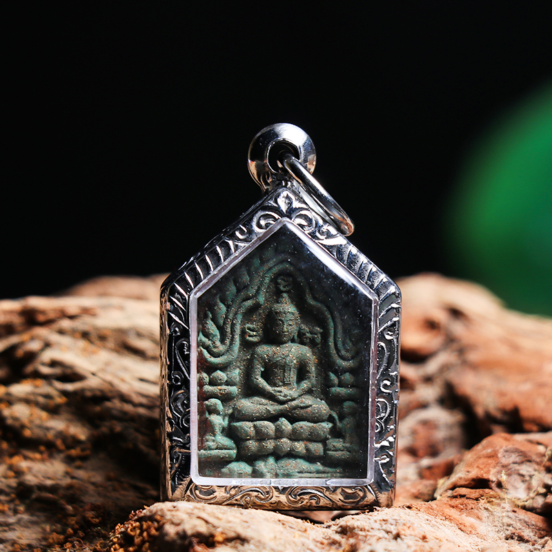 泰國佛牌龍婆滴派達尼坤平佛