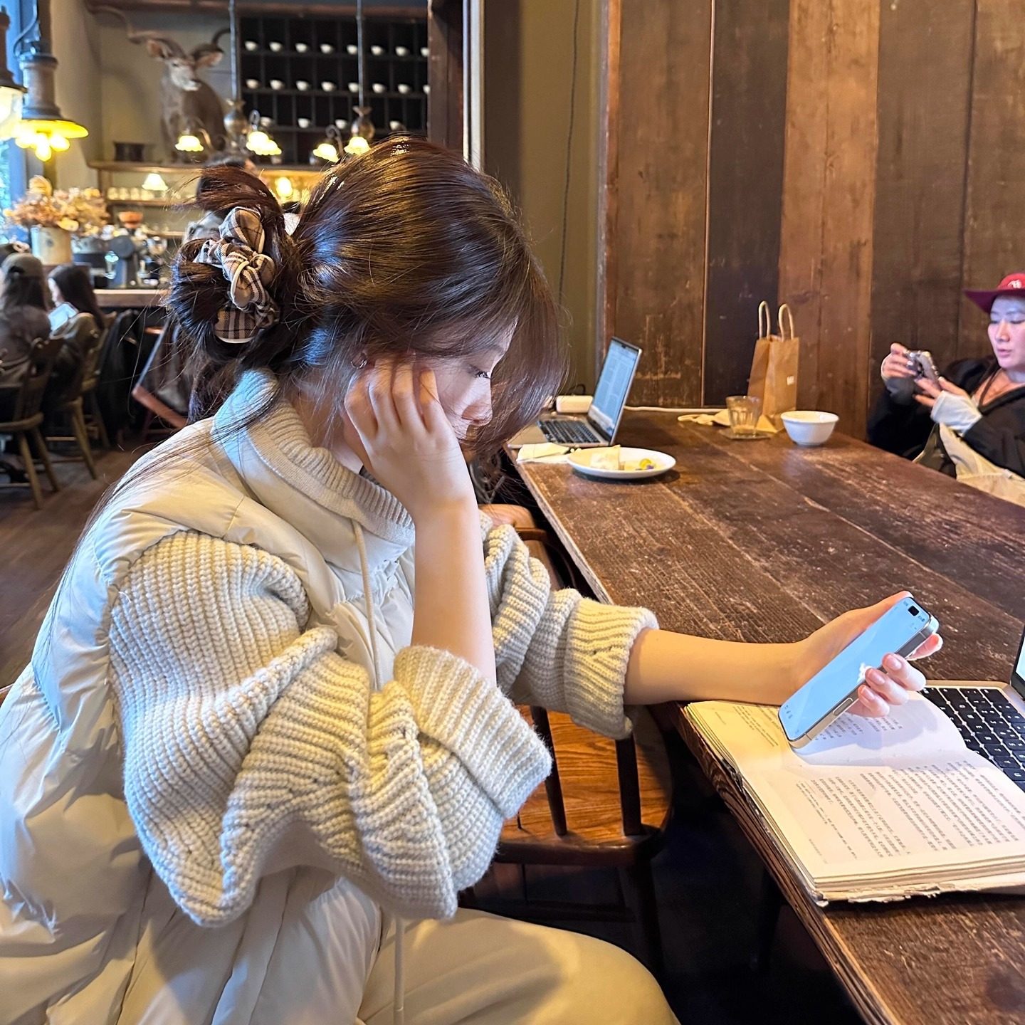 韩系立领针织拼接白鸭绒羽绒服