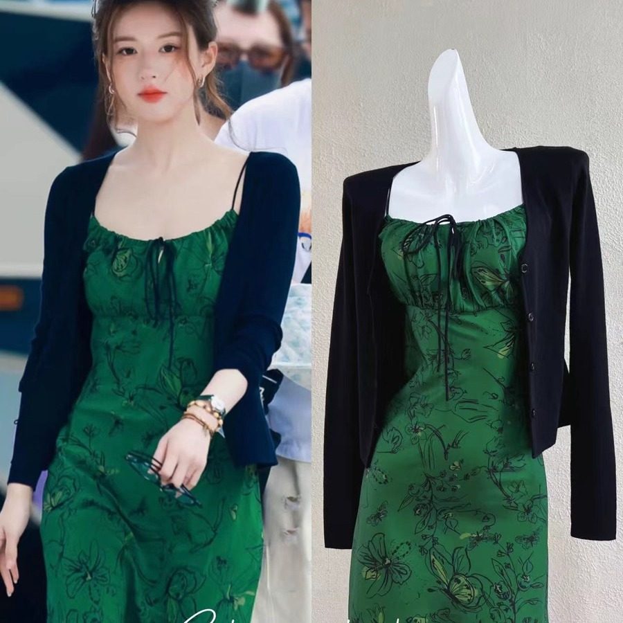 赵露思许我耀眼许妍同款黑色修身针织衫v领韩系氛围打底衫上衣秋,女装/女士精品,毛针织衫,淘宝优惠券,粉丝福利购,淘宝优惠卷