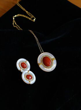 天然满肉南红 s925通体银  圈口可调节 尺寸约 20*25mm