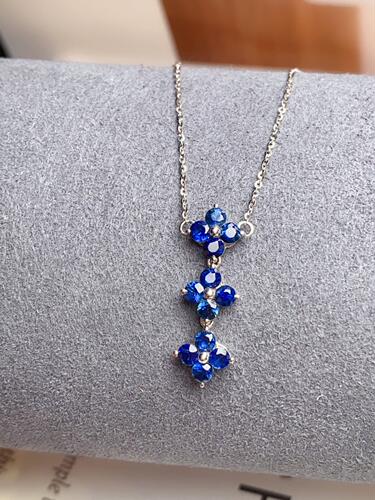 18k金天然蓝宝石锁骨链，总重：2.14g，主石：1.20ct