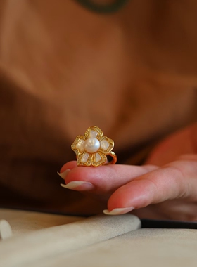 s925银镶天然白贝+珍珠戒指