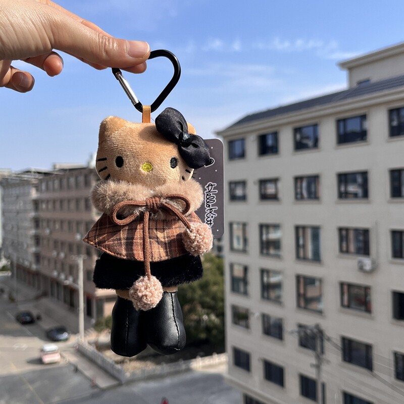 日本名媛小香风毛衣黑皮Kitty猫毛绒挂件书包挂饰钥匙扣生日礼物