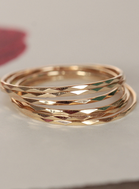 现货无折韩国纯14K金纤细素金指环 菱花刻面虽细但闪戒指似有若无