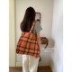 韩版 自制橙色格纹托特包休闲橘黄帆布包大容量学生布袋单肩包 新品