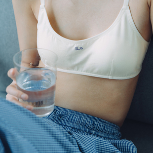 固定胸垫不跑杯 日系少女文胸背心一体式 靴下物棉质内衣女夏季 薄款