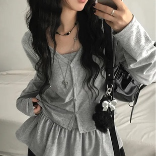 纯欲风休闲百搭上衣两件套 吊带裙 预习秋天 芭蕾风荷叶边V领开衫