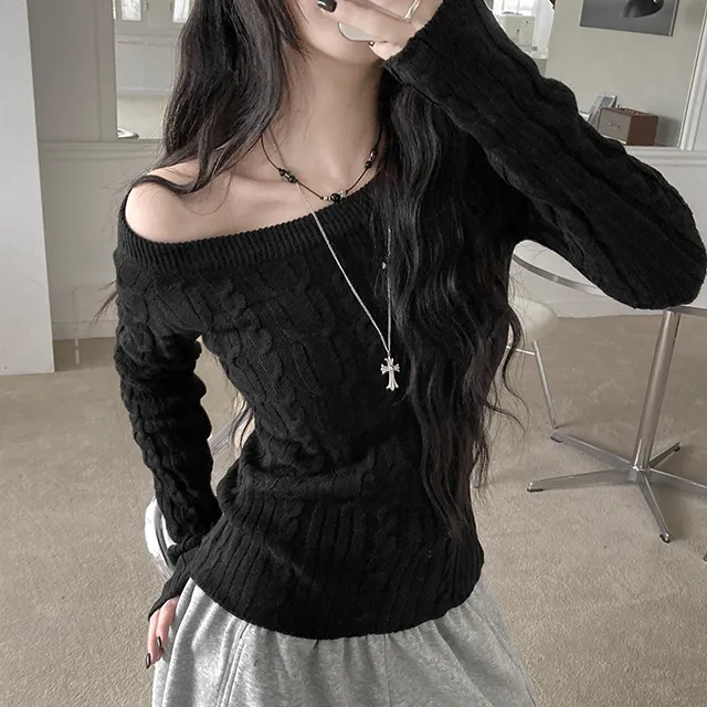 秋天日记 露肩扭花针织衫上衣 纯欲风辣妹修身百搭斜肩长袖毛衣