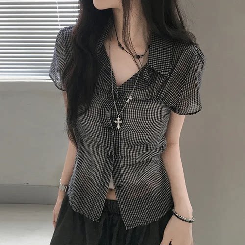 夏日小记 复古格纹纽扣翻领短袖衬衫 美式辣妹收腰格子百搭上衣