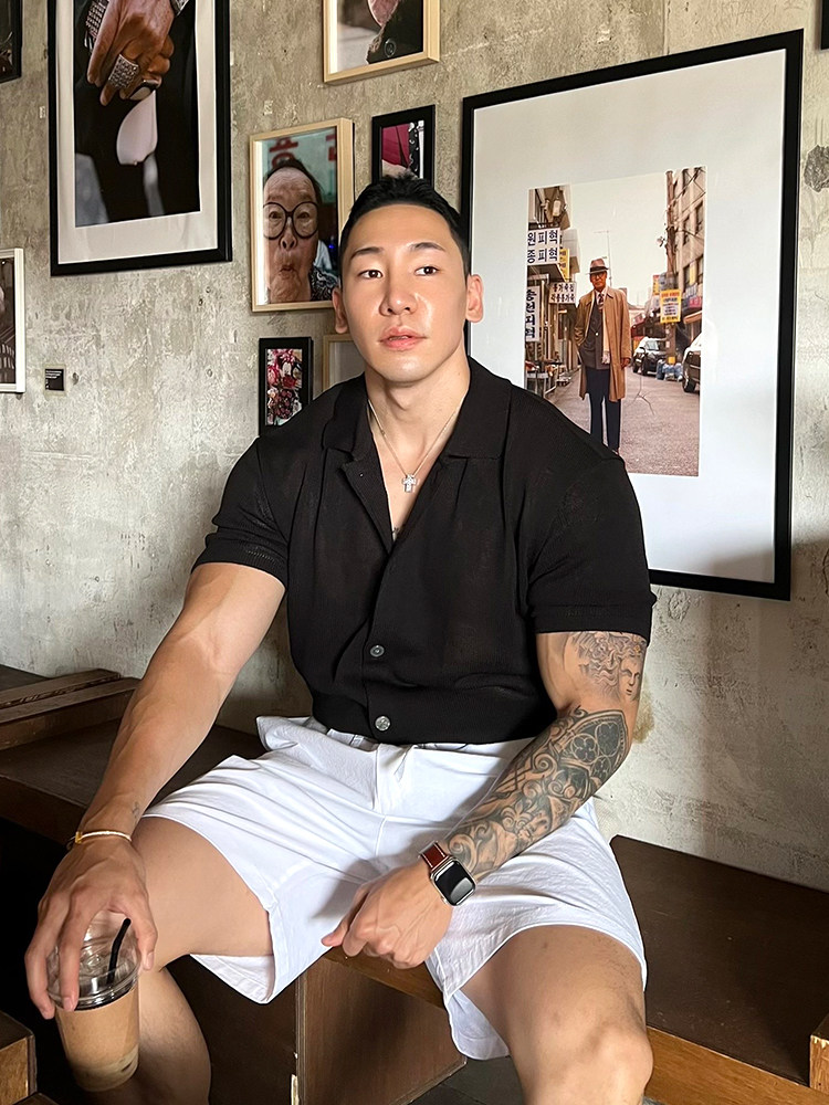 MENS SHORT-SLEEVED POLO SHIRT AUTUMN THIN SOLID COLOR HEAVY KNIT CARDIGAN T-SHIRT AMERICAN TREND HIGH-END TOP
