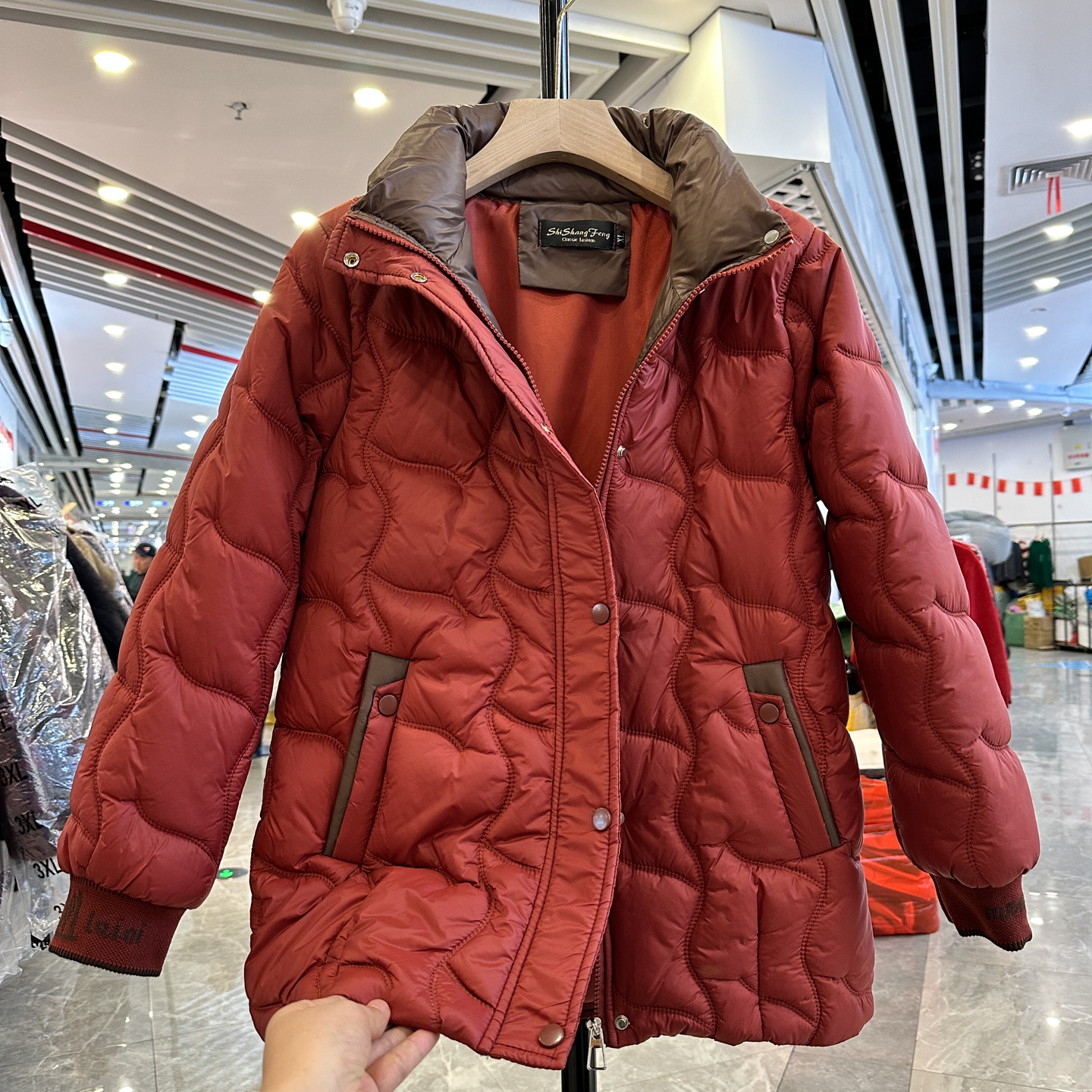 宽松长袖通勤风纯色冬季常规连帽