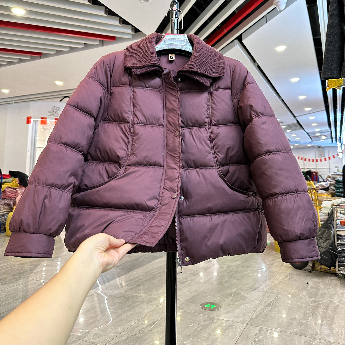 时尚妈妈装紫色翻领棉衣棉袄棉服
