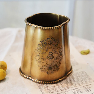 印度进口复古黄铜笔筒手工刻花做旧复古工艺收纳摆件4812623
