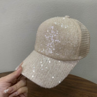 時(shí)尚棒球帽韓版潮亮片百搭女夏鴨舌帽夏季透氣防曬網(wǎng)帽休閑太陽(yáng)帽