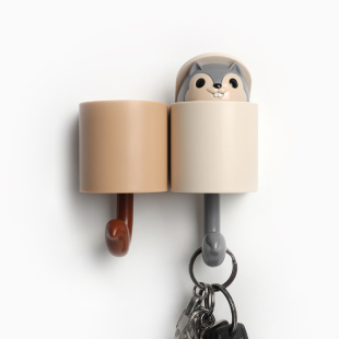 创意可爱松鼠钥匙挂勾免打孔冰箱贴 磁贴磁力贴磁性贴贴饰壁饰