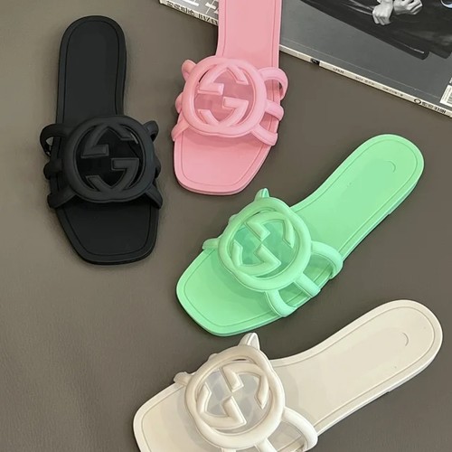 V3799双G镂空拖鞋 原279元 25年回馈清仓不退不换