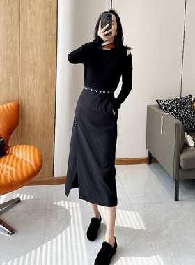 C3527字母腰开衩黑半裙 原420元 25年回馈清仓不退不换