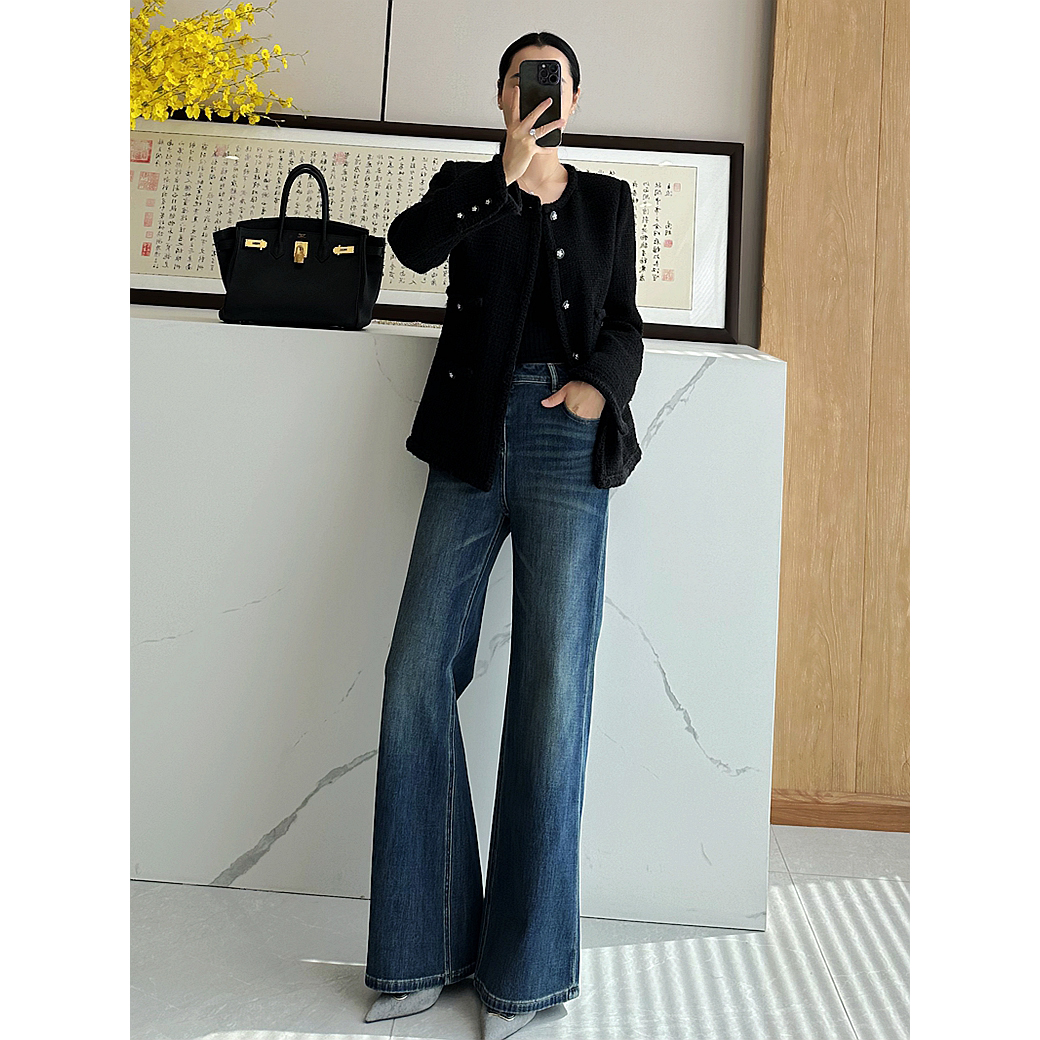 C4648 时尚巴黎的老店 妥妥神裤！复古蓝调 四面弹微喇牛仔裤 长