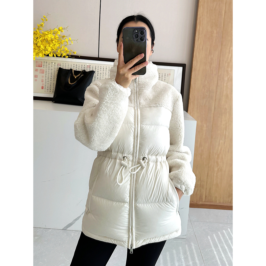 C4773 时尚巴黎的老店 尖货 拼接羊羔毛 进口皮毛一体鹅绒羽绒服