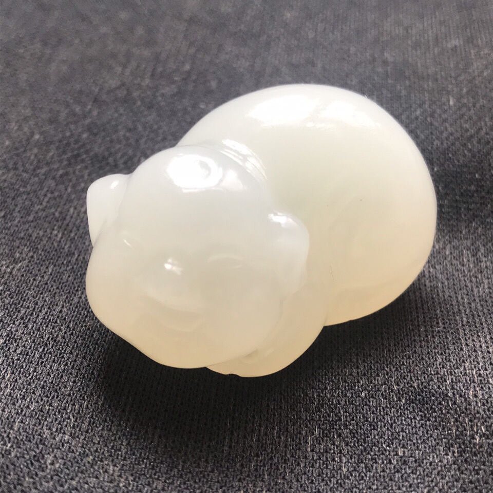 羊脂白新疆和田白玉生肖猪和田玉玉石吊坠项链挂件牌子男女情侣款