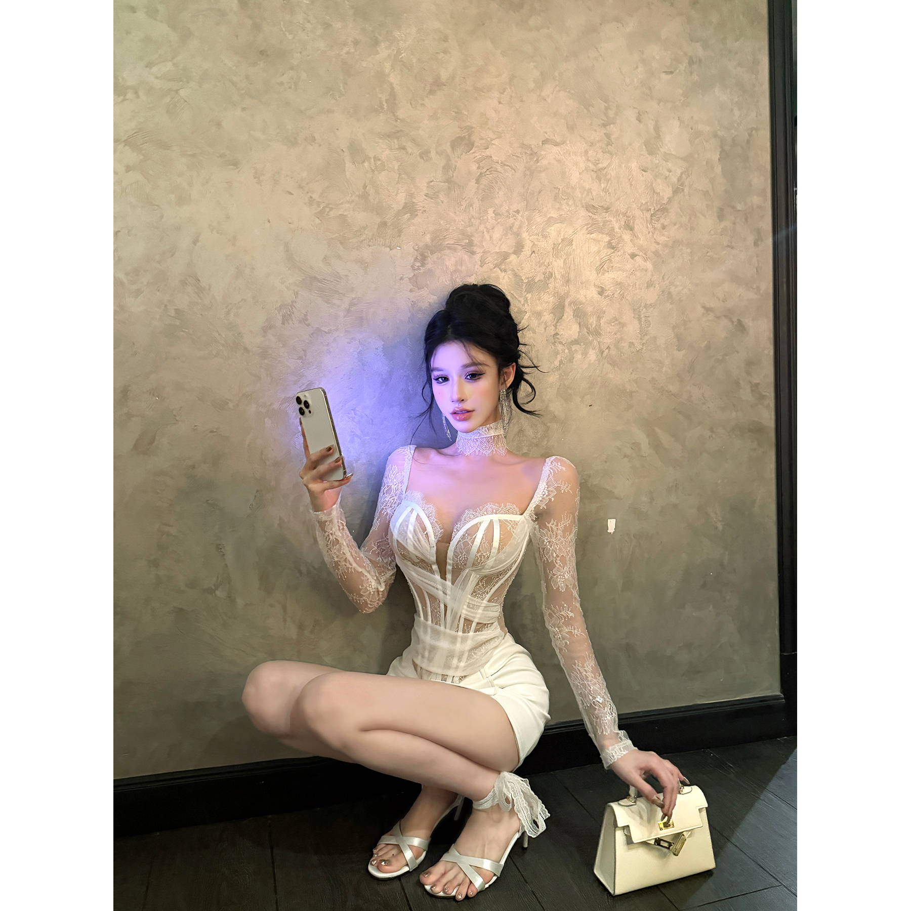 灰尘邓邓 御姐穿搭套装女2025冬季新款蕾丝抹胸上衣皮裙半身裙