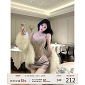 新款 灰尘邓邓 千金感吊带连衣裙女2025冬季 包臀裙生日穿搭裙子